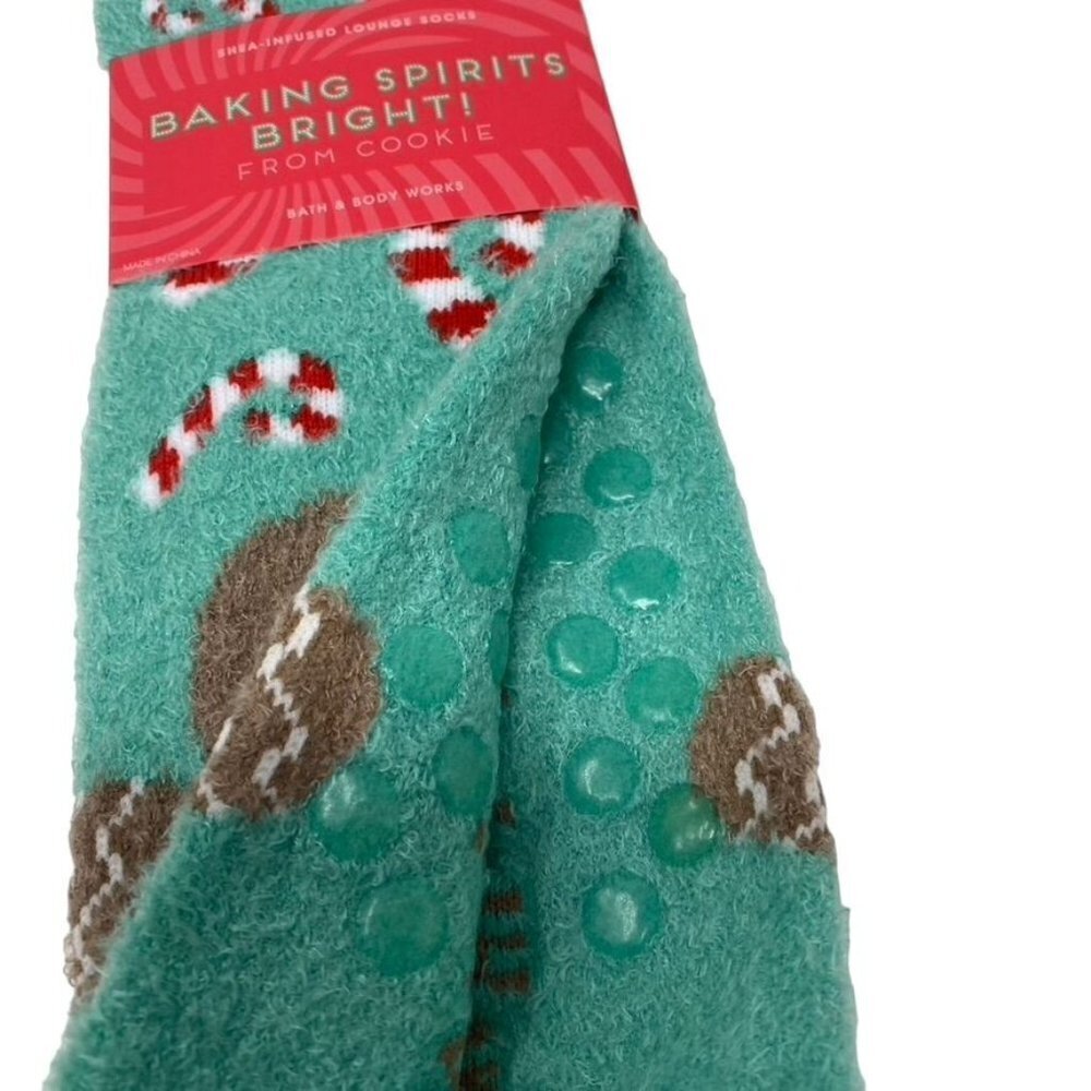 Bath & Body Works Winter Holiday Shea-Infused Lounge Socks OS  B34 - Picture 13 of 13